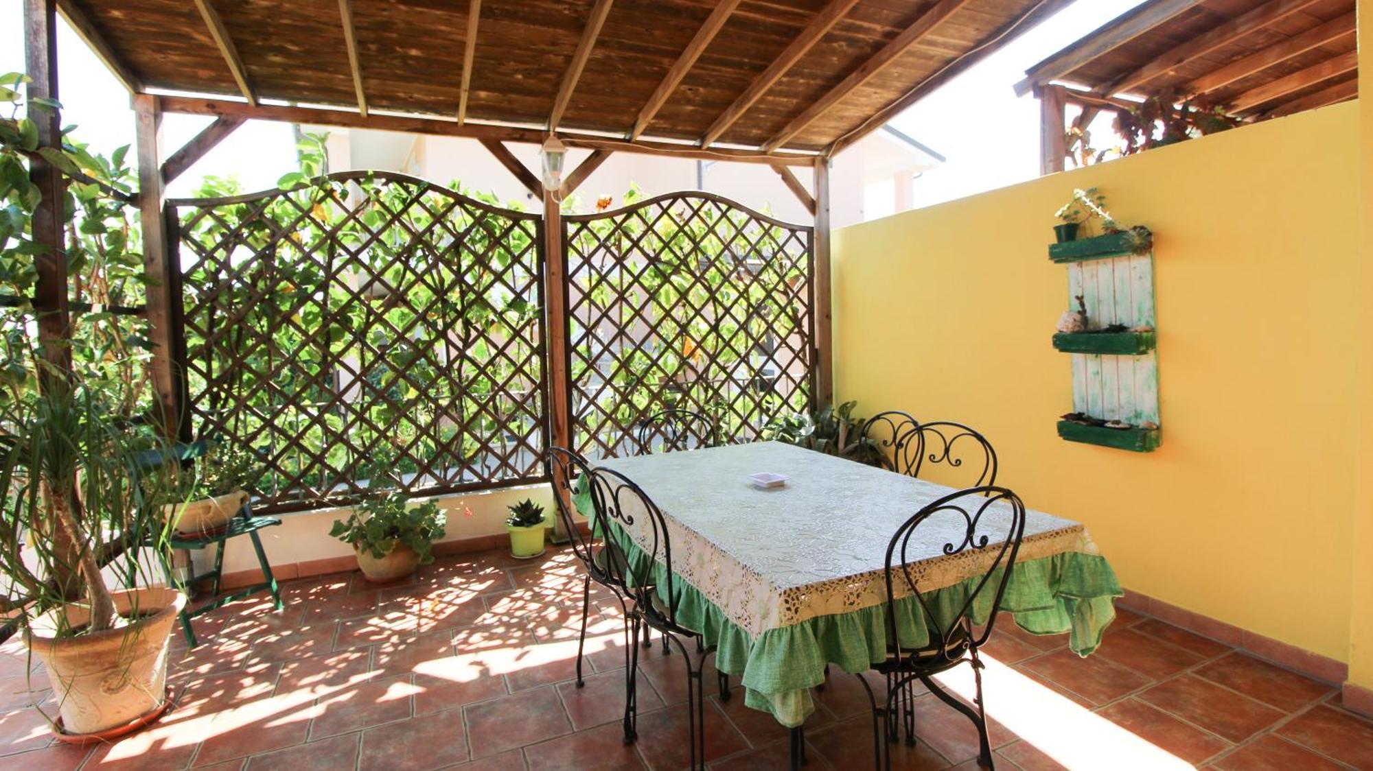 Casa Vacanze Giovanna SantʼAnna Arresi Exteriör bild