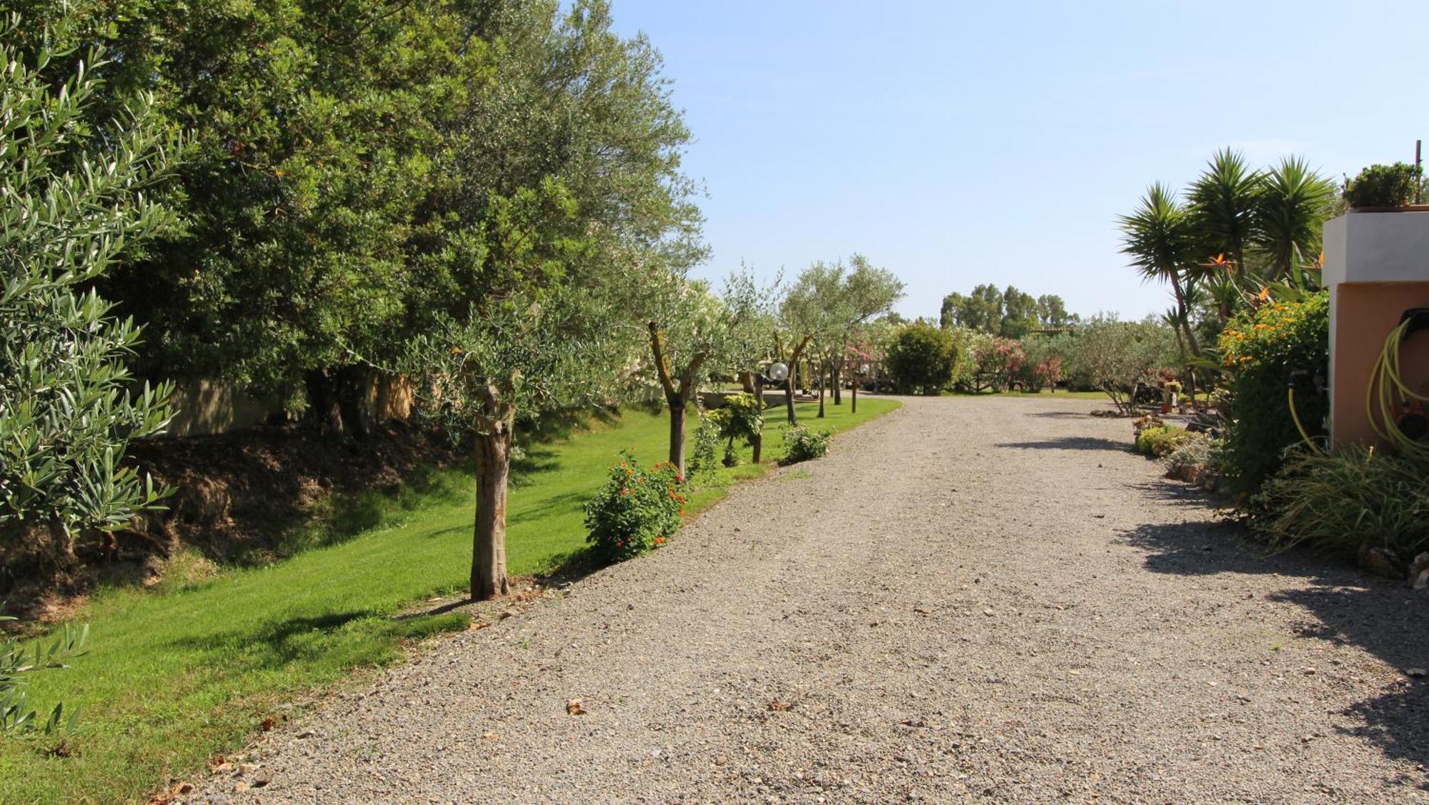 Casa Vacanze Giovanna SantʼAnna Arresi Exteriör bild